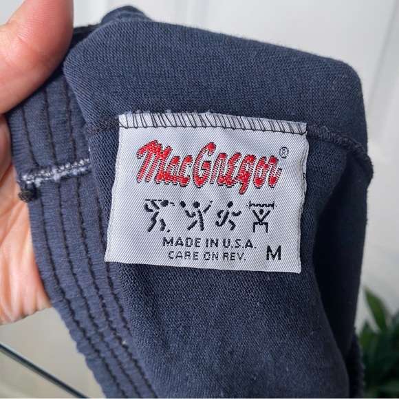 Vintage MacGregor Pull On Gym Shorts in Black Size Medium - Picture 4 of 5